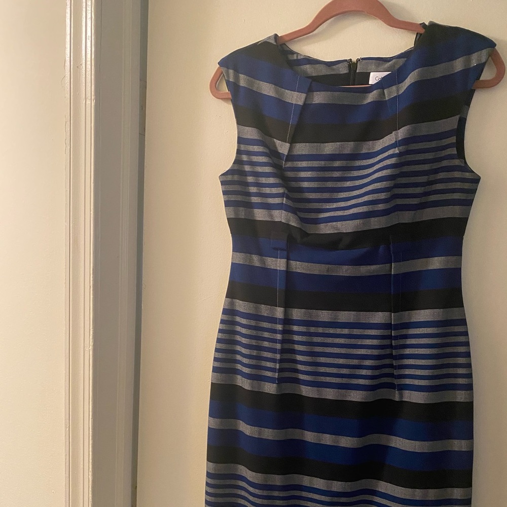 EUC! Belted stripe dress
